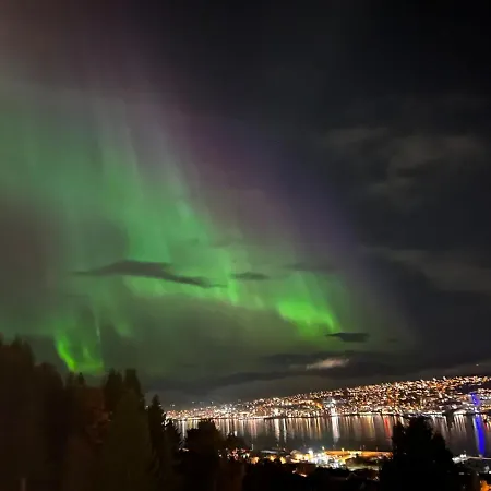 Apartamento Med Spektakulaer Utsikt Tromsø
