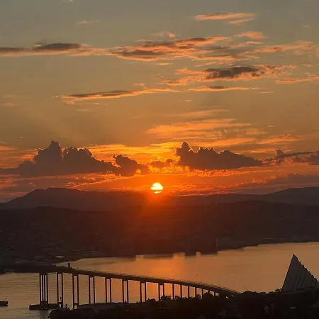 Med Spektakulaer Utsikt *