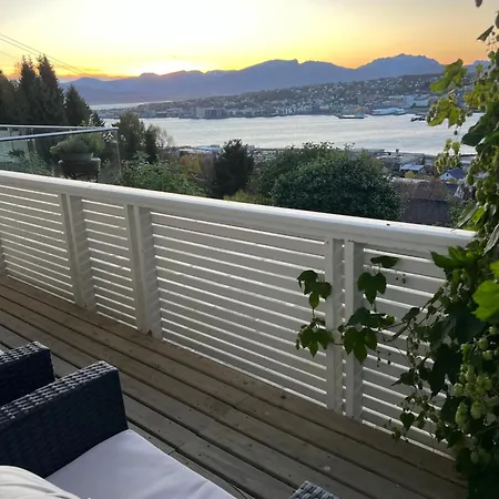 Apartamento Med Spektakulaer Utsikt Tromsø